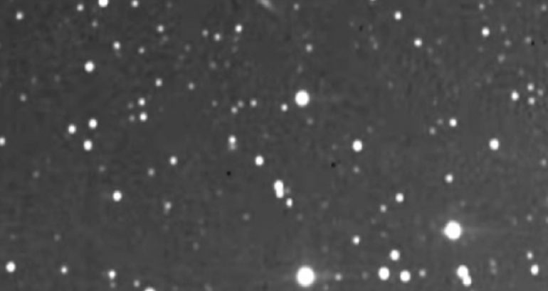 Автомобил снимен во универзумот???