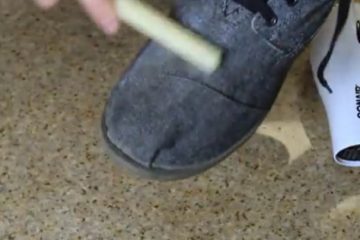 СОВРШЕН ТРИК: Направете го ова, и вашите патики ќе бидат отпорни на дожд!