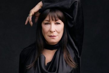 Познатата актерка призна дека се борела со рак, ја криела дијагнозата шест години